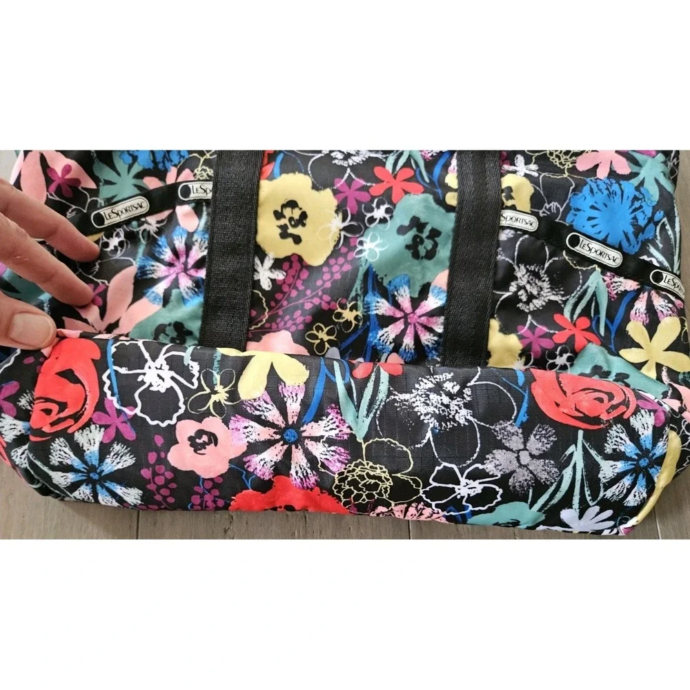 Le SportSac Crossbody Bag Black Floral Print - Picture 4 of 9